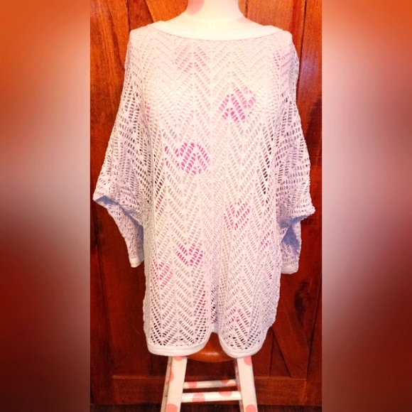 UC Collections (undercover beach wear) Top - Picture 1 of 7